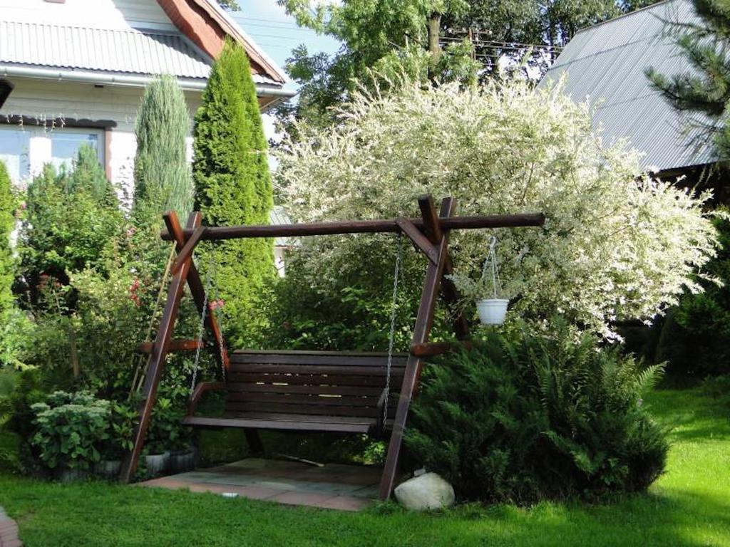 Dom Wypoczynkowy Trzy Sroczki Bed & Breakfast Białka Tatrzańska Exterior photo